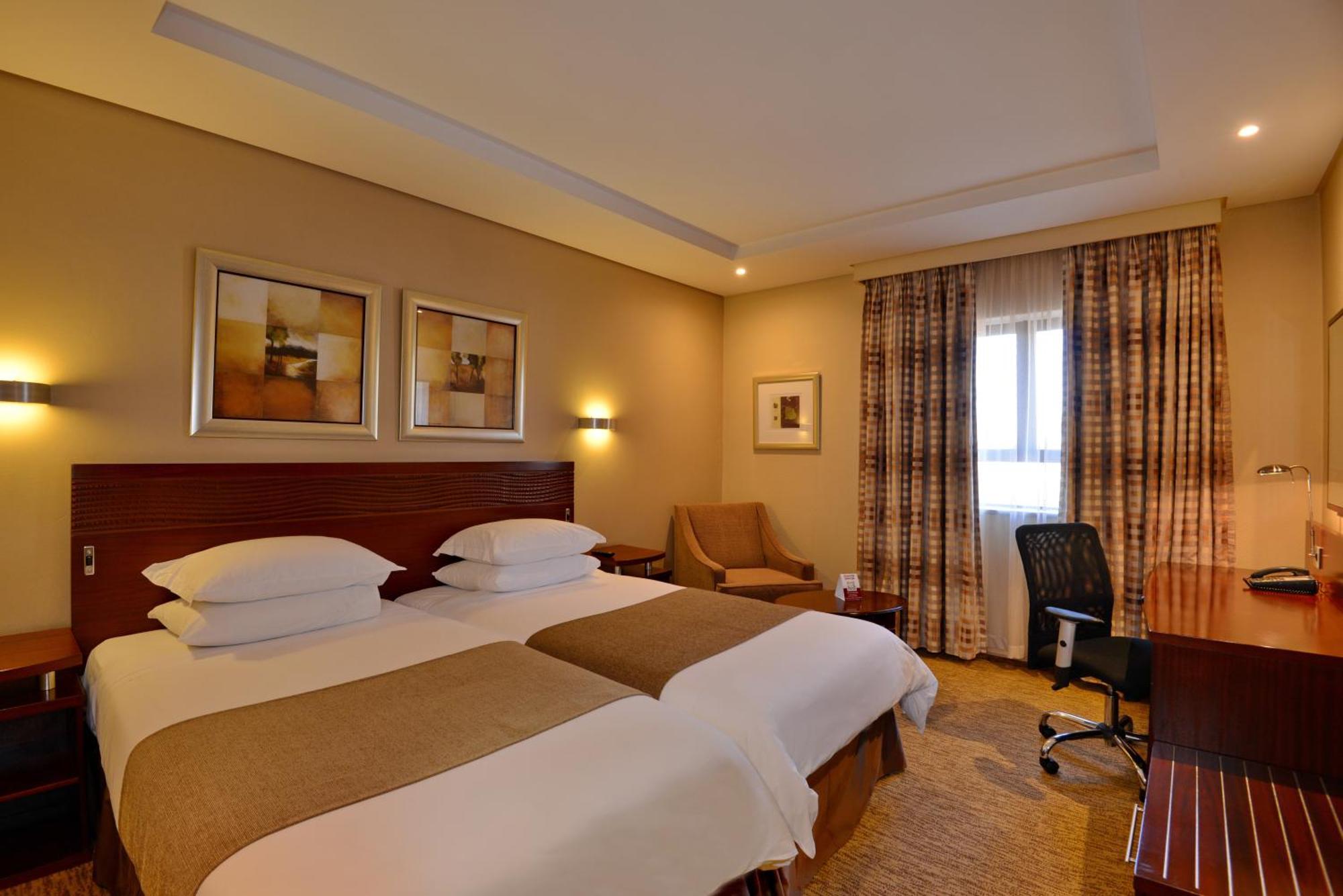 City Lodge Hotel Johannesburg Airport, Barbara Road Kempton Park Kültér fotó