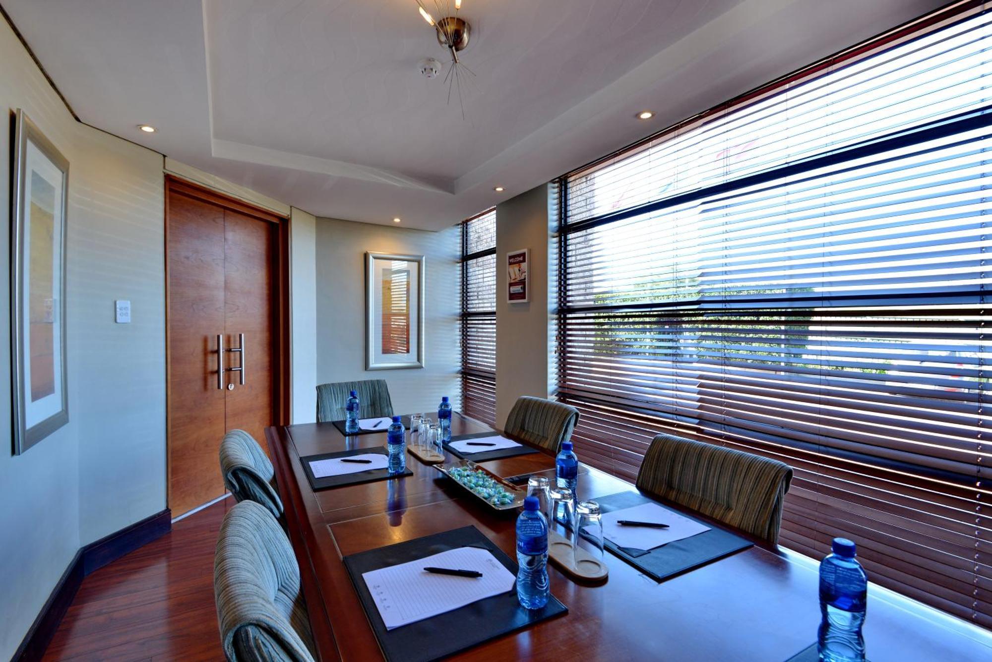 City Lodge Hotel Johannesburg Airport, Barbara Road Kempton Park Kültér fotó