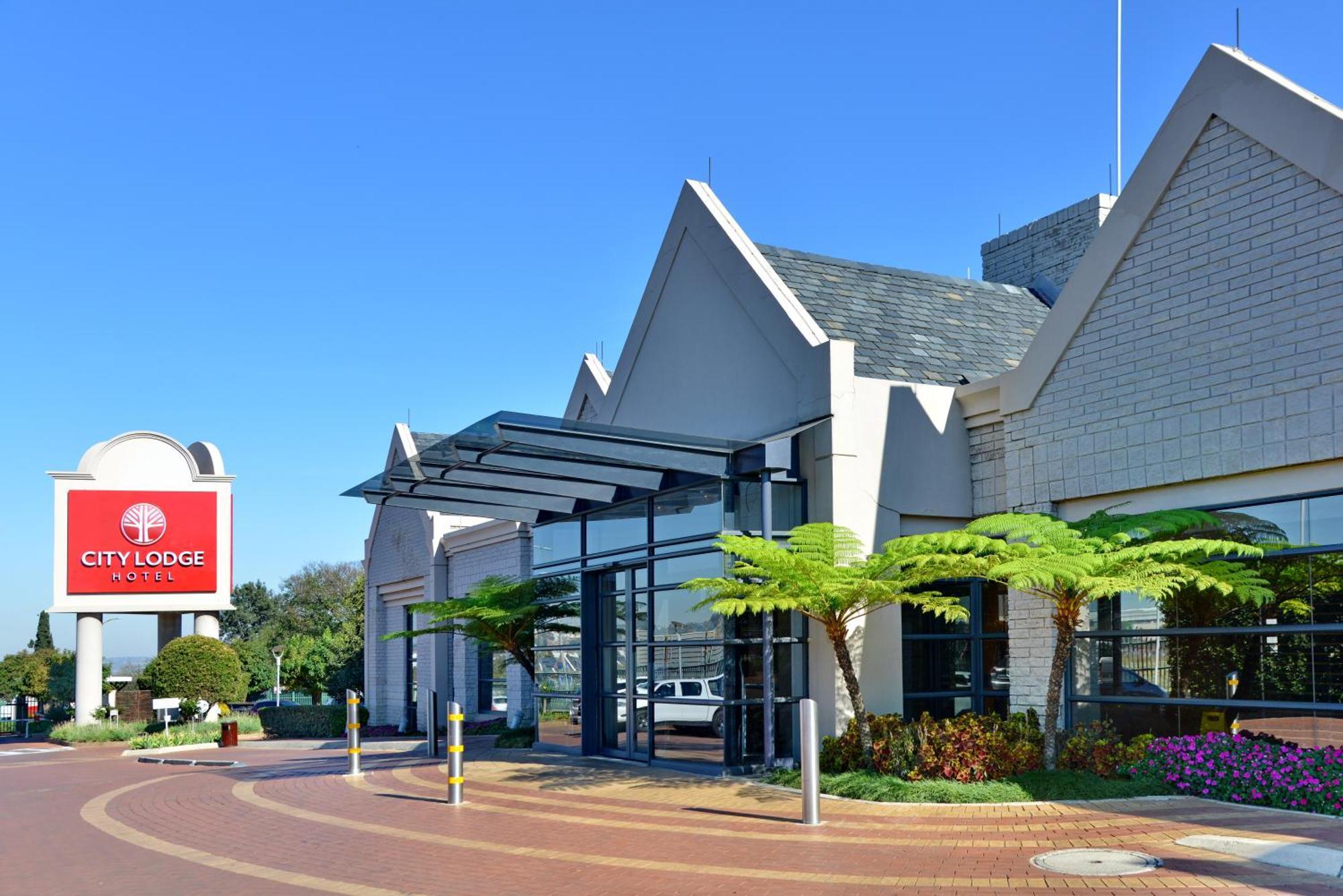 City Lodge Hotel Johannesburg Airport, Barbara Road Kempton Park Kültér fotó