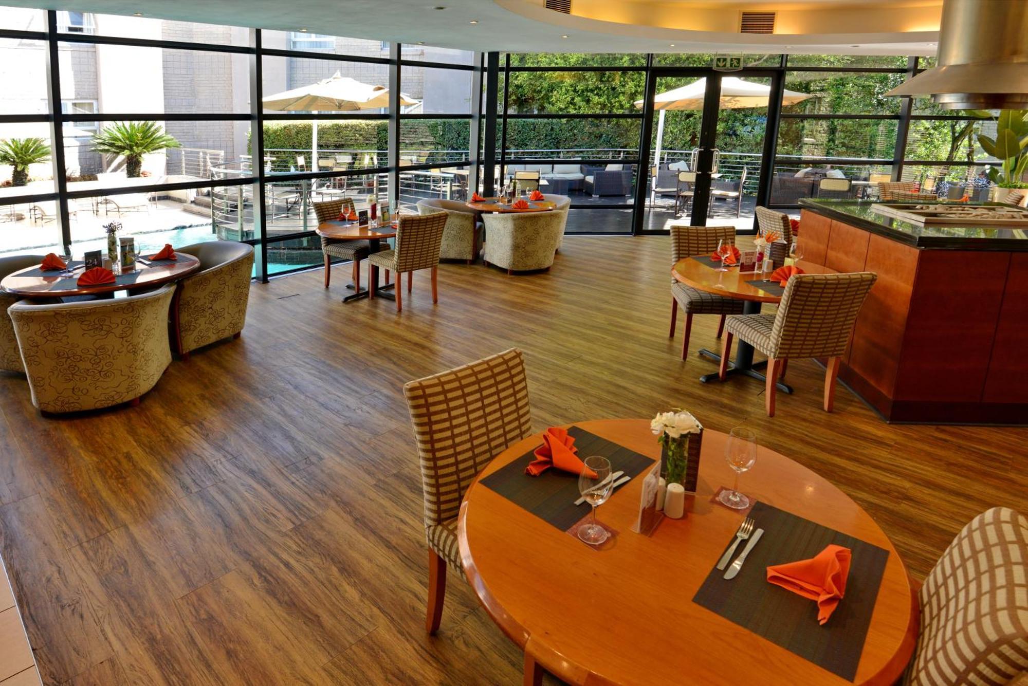 City Lodge Hotel Johannesburg Airport, Barbara Road Kempton Park Kültér fotó